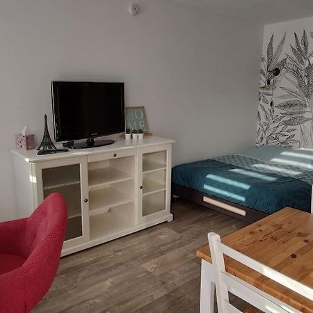 Joli Studio Pres De La Mer Avec Exterieur La Rochelle  Luaran gambar